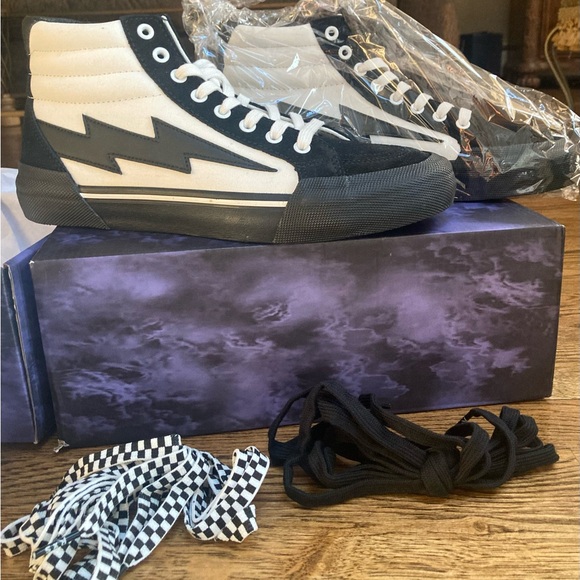 Revenge x storm new in box sz 9 - Picture 7 of 11